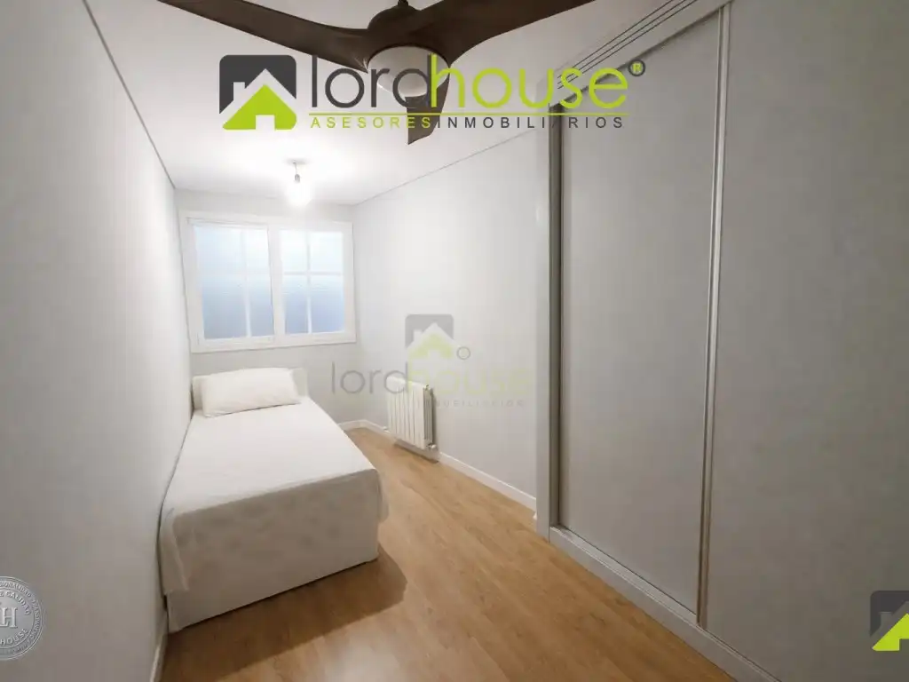 Piso con ascensor en venta en Calle Jose Mouliaa, imagen 16
