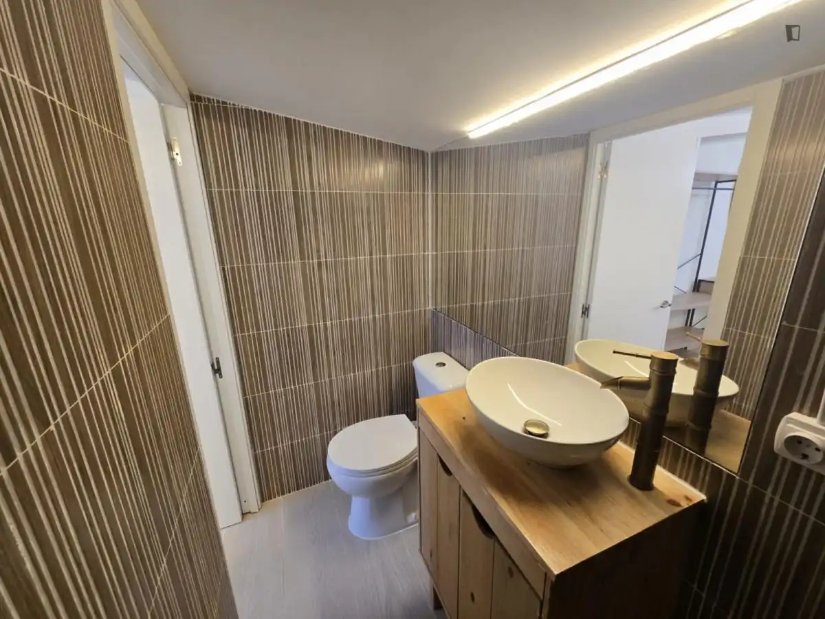 Badezimmer von Haus oder Chalet zur Miete in Madrid mit Klimaanlage, Möbliert und Waschmaschine