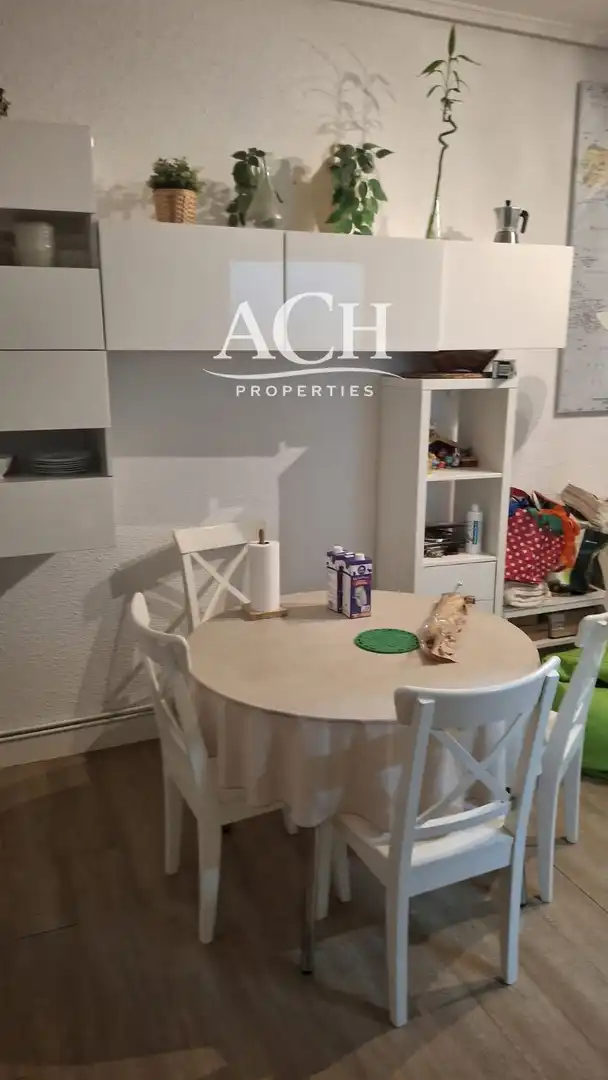 Comedor de Piso de alquiler en Bilbao  con Calefacción y Amueblado