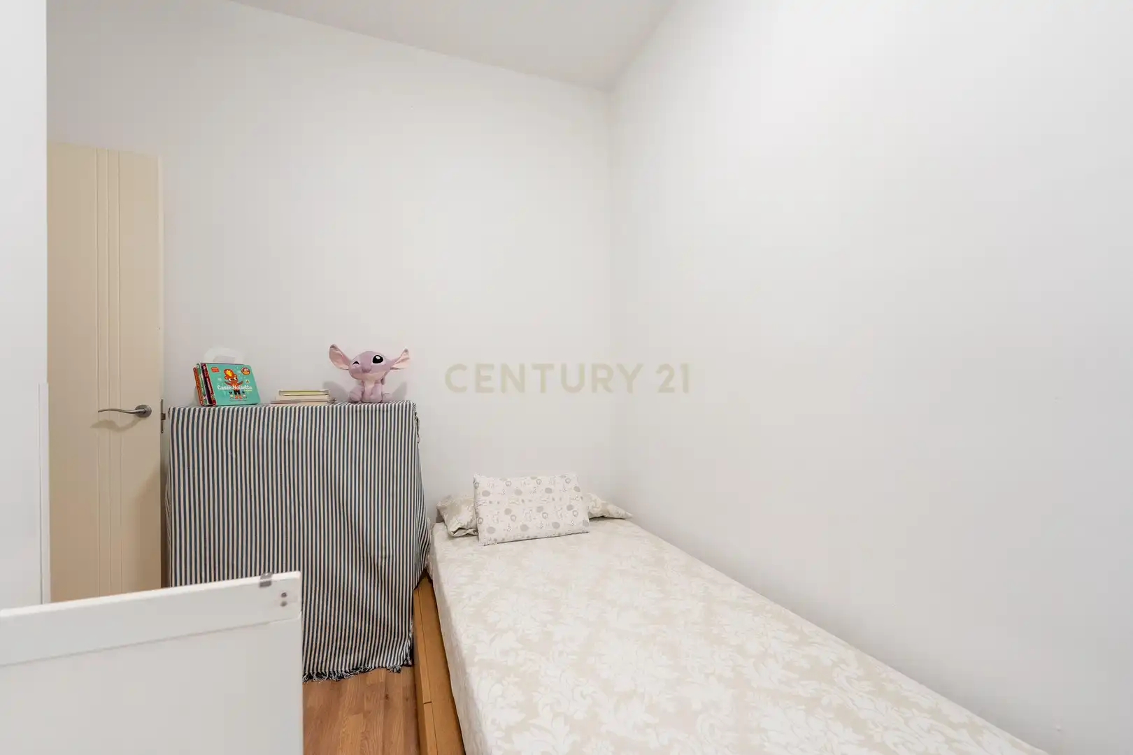 Habitación de Piso en venta en Madrid con Aire acondicionado