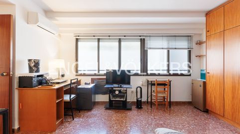 Foto 2 de Piso en venta en Carrer de Joaquín Costa, Gran Via, Valencia Capital