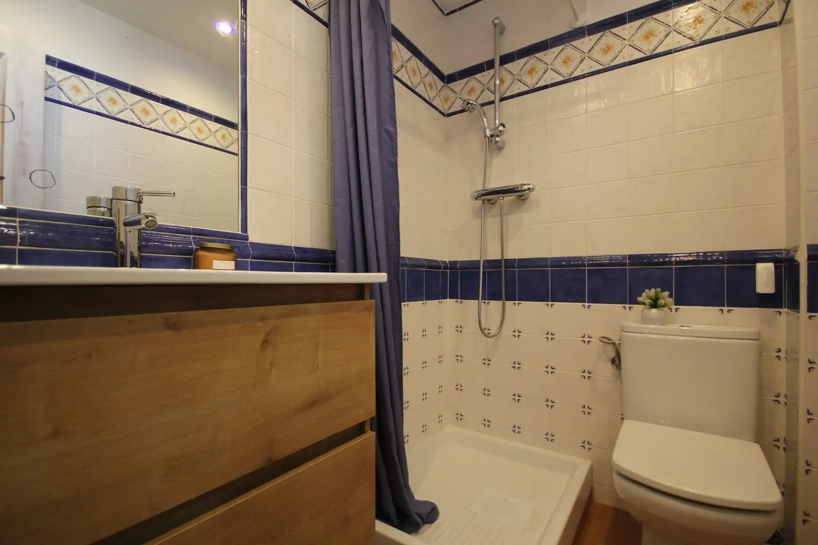Baño de Casa o chalet en venta en La Nucia con Aire acondicionado, Calefacción y Jardín privado