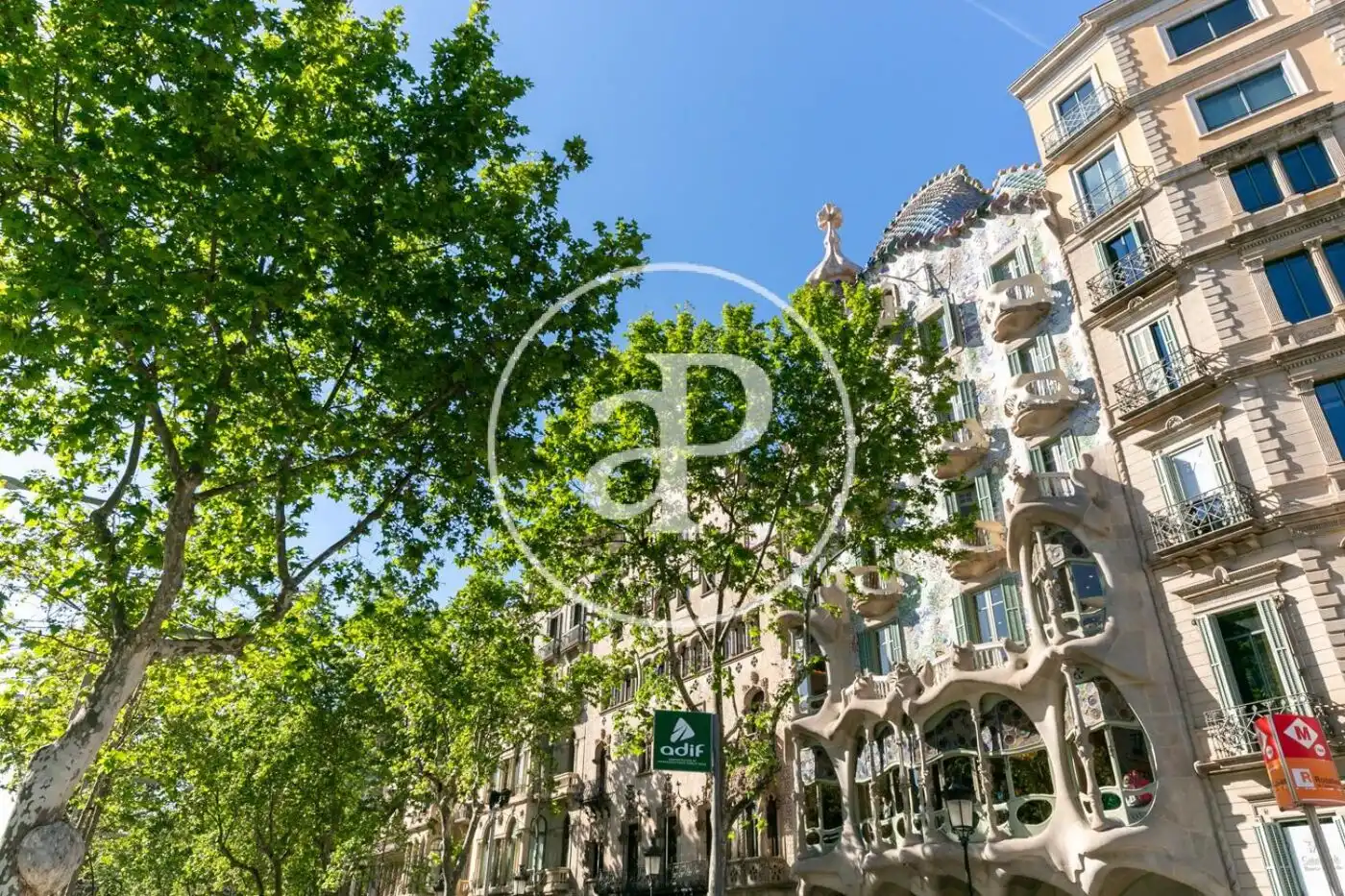 Vista exterior de Piso de alquiler en Barcelona con Aire acondicionado, Calefacción y Amueblado
