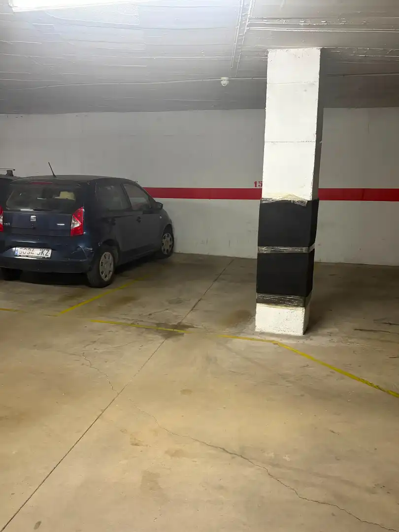 Individuel avec ascenseur à louer à Carrer d'Amposta, imagen 3