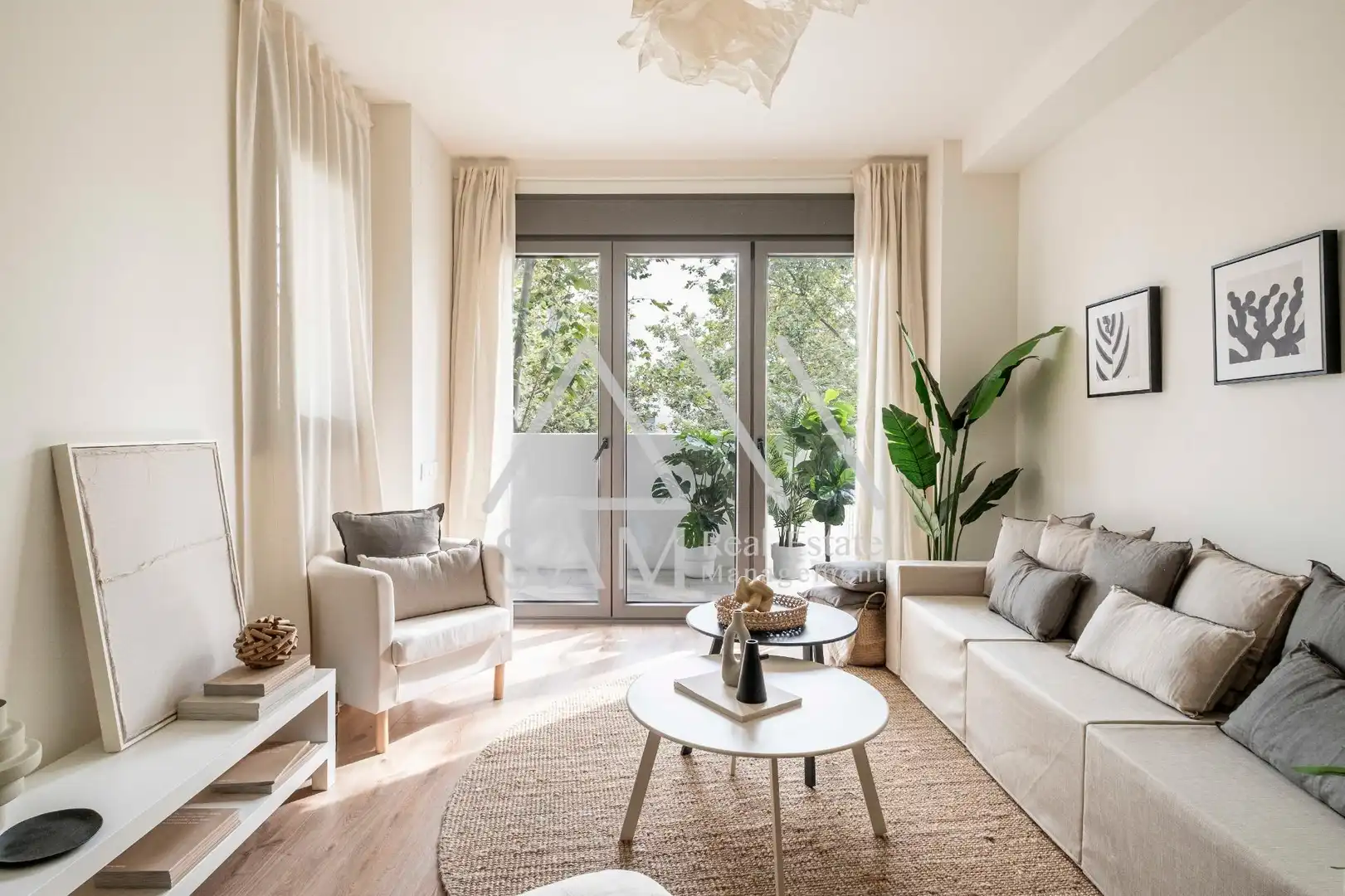 Sala de estar de Piso en venta en Barcelona con Calefacción, Terraza y Balcón