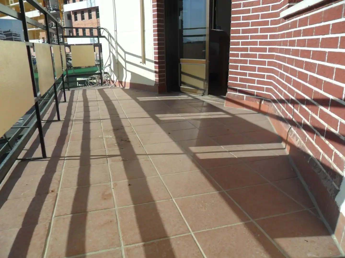 Terrassa de Pis de lloguer en Granada amb Aire condicionat, Terrassa i Moblat