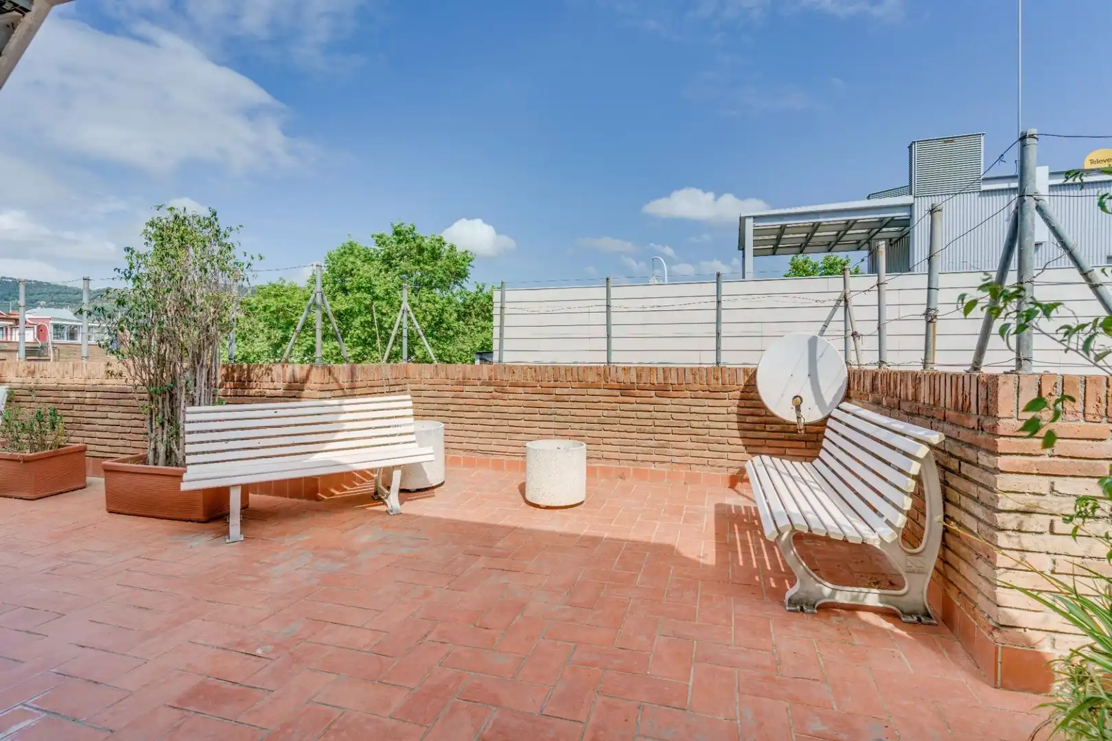 Terrasse von Maisonette zum Verkauf in  Barcelona Capital mit Klimaanlage, Parkett und Terrasse