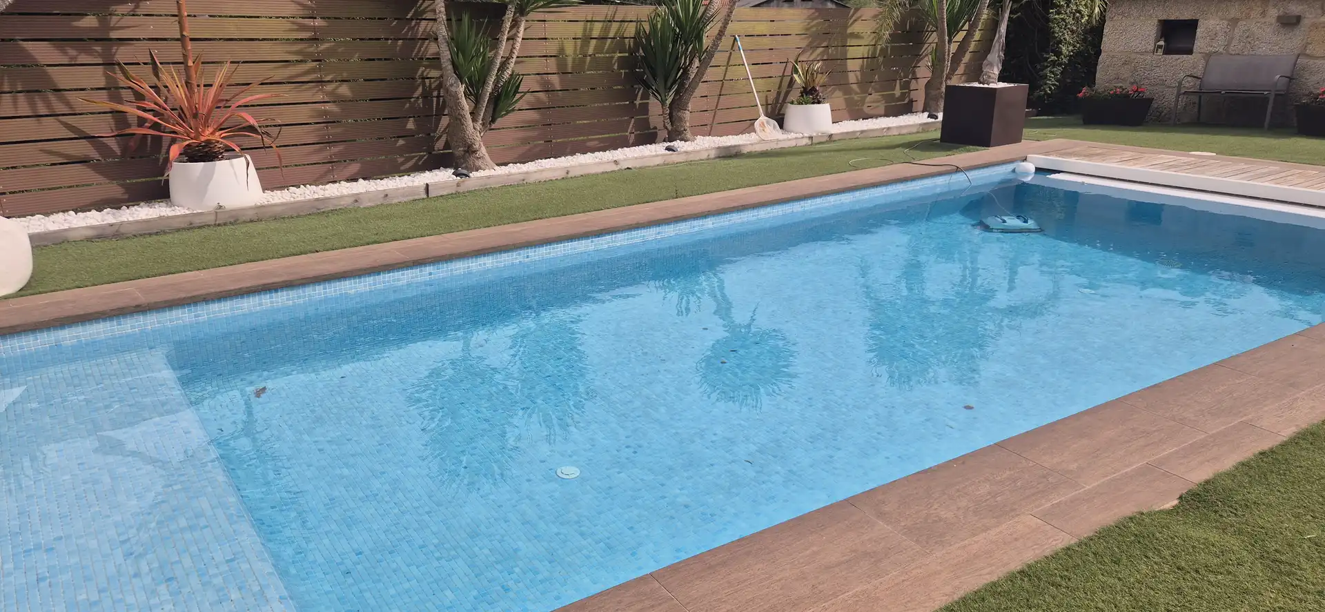 Piscina de Casa o chalet en venta en Vigo  con Aire acondicionado, Calefacción y Jardín privado