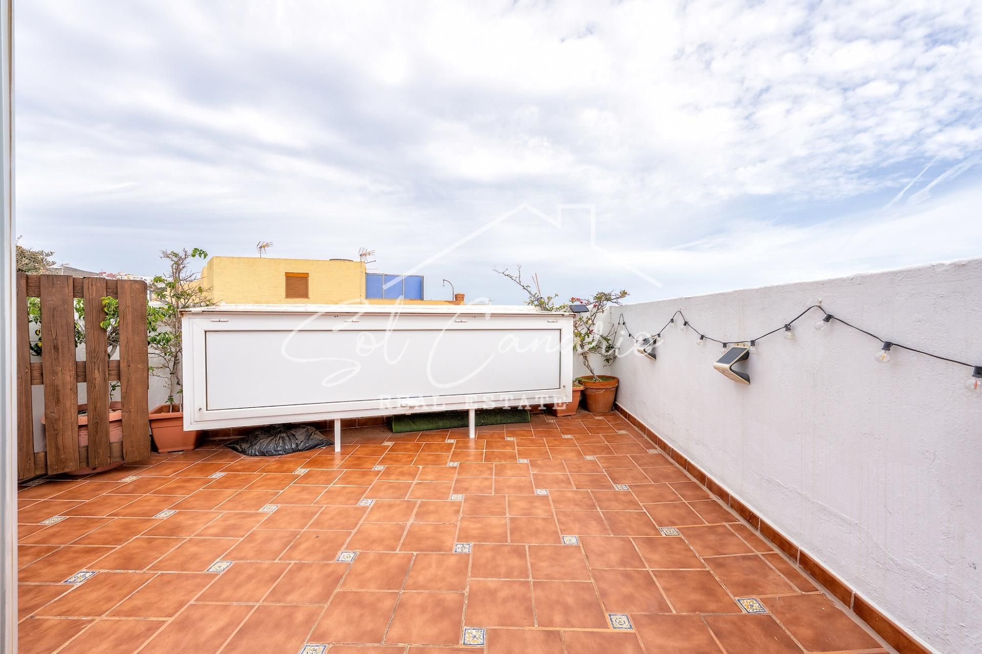 Terrassa de Casa adosada en venda en Agüimes amb Aire condicionat i Terrassa