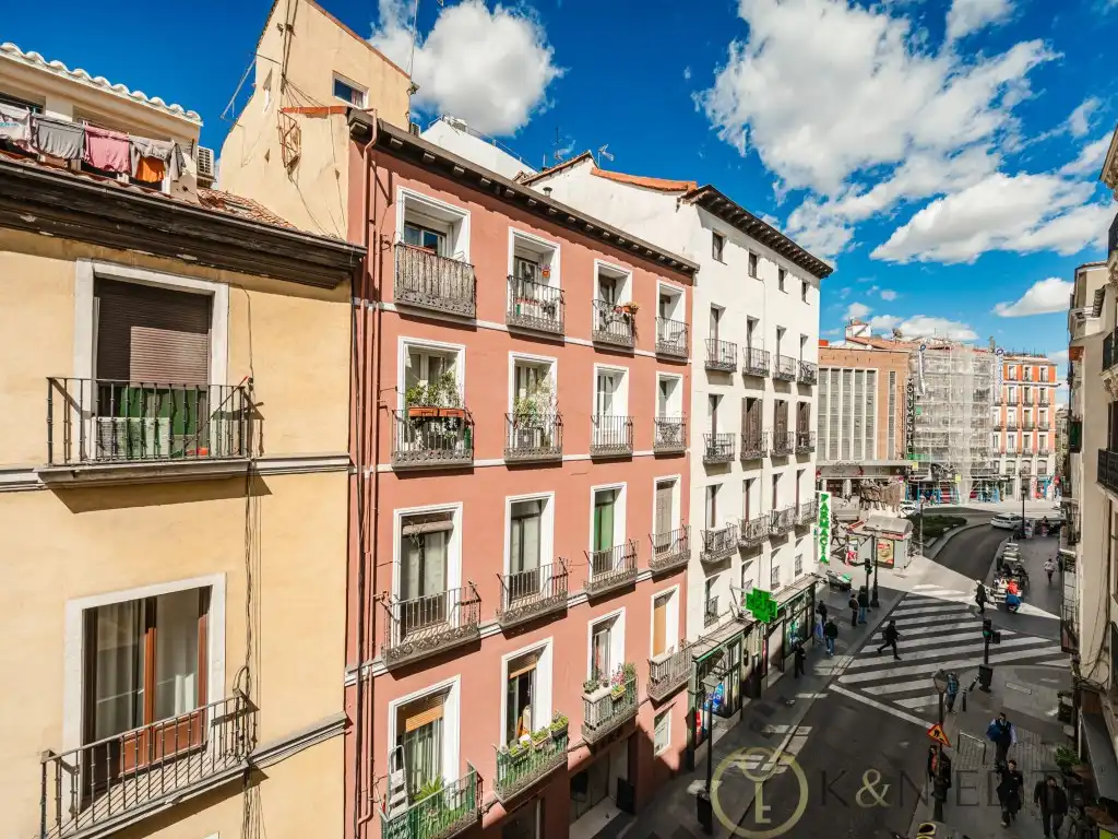 Flat with terrace for sale in Calle Magdalena, imagen 4