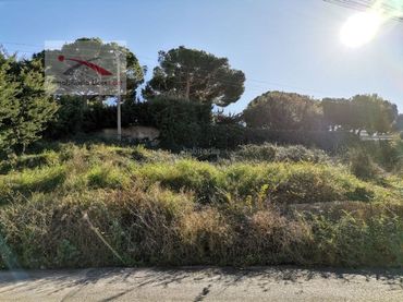Wohnbaugrundstück zum Verkauf in Carrer d'Antonio Machado 27