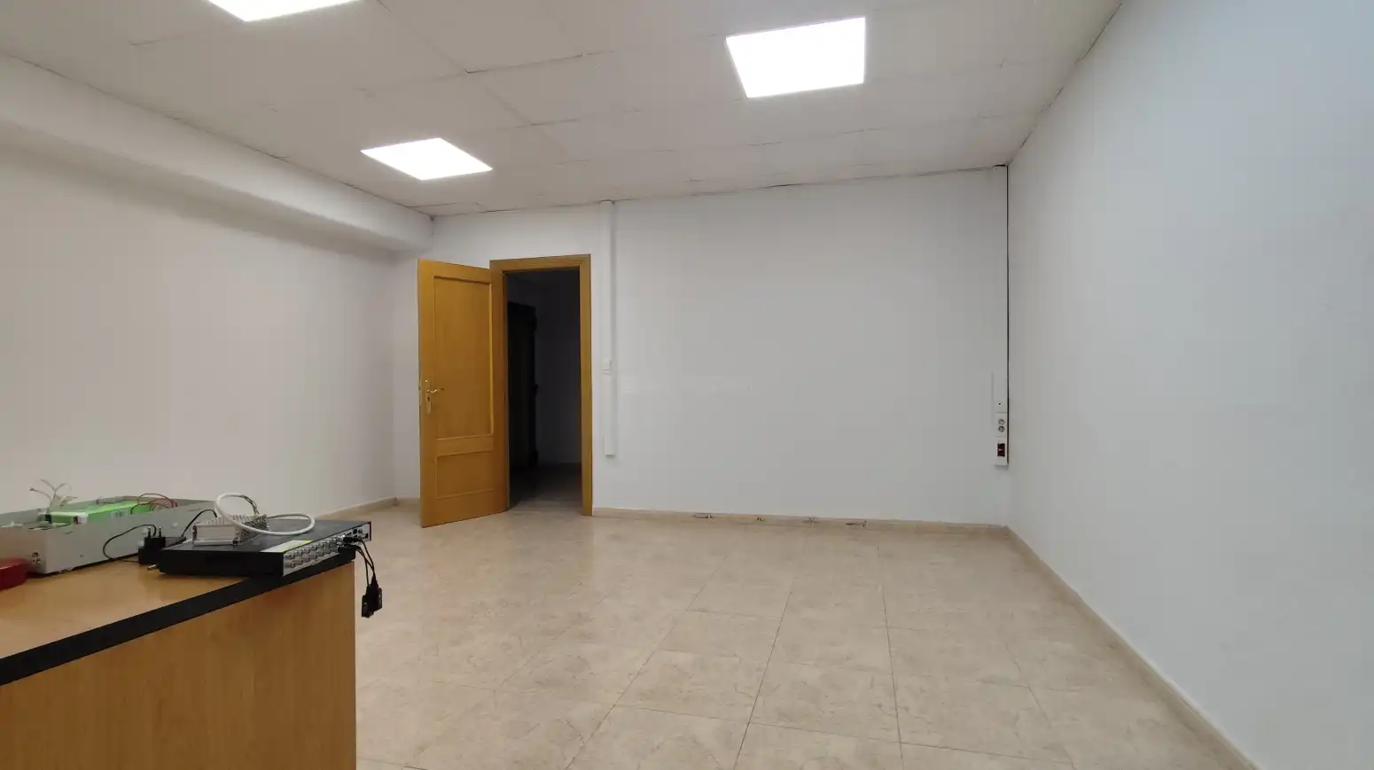 Nave industrial de alquiler en Arrúbal - Calle Río Alhama, Arrúbal