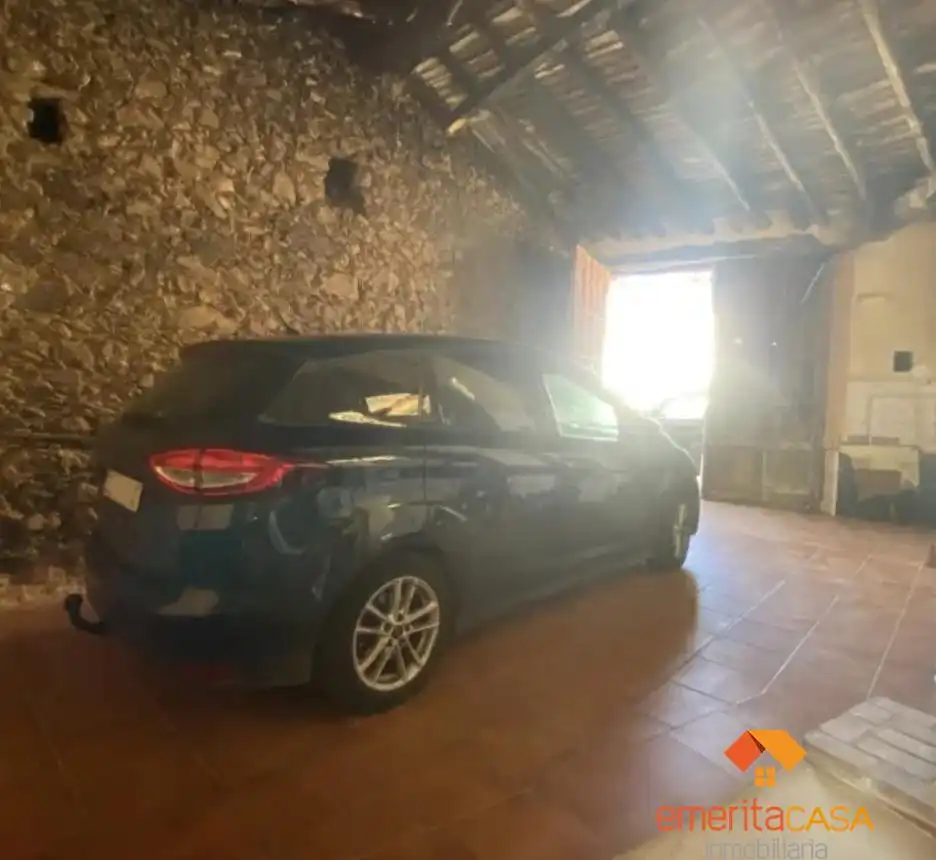 Parking of Country homes for sale in Escurial  with Furnished