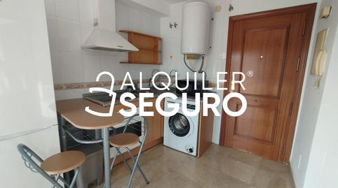 Foto 5 de Pis de lloguer a Jaen, Las Cañadas, Málaga