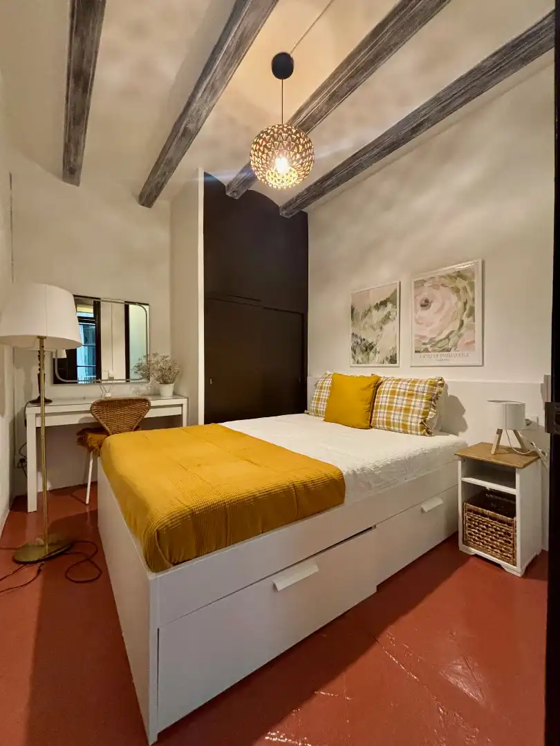 Piso con terraza en venta en Passatge de Maiol 8, imagen 8