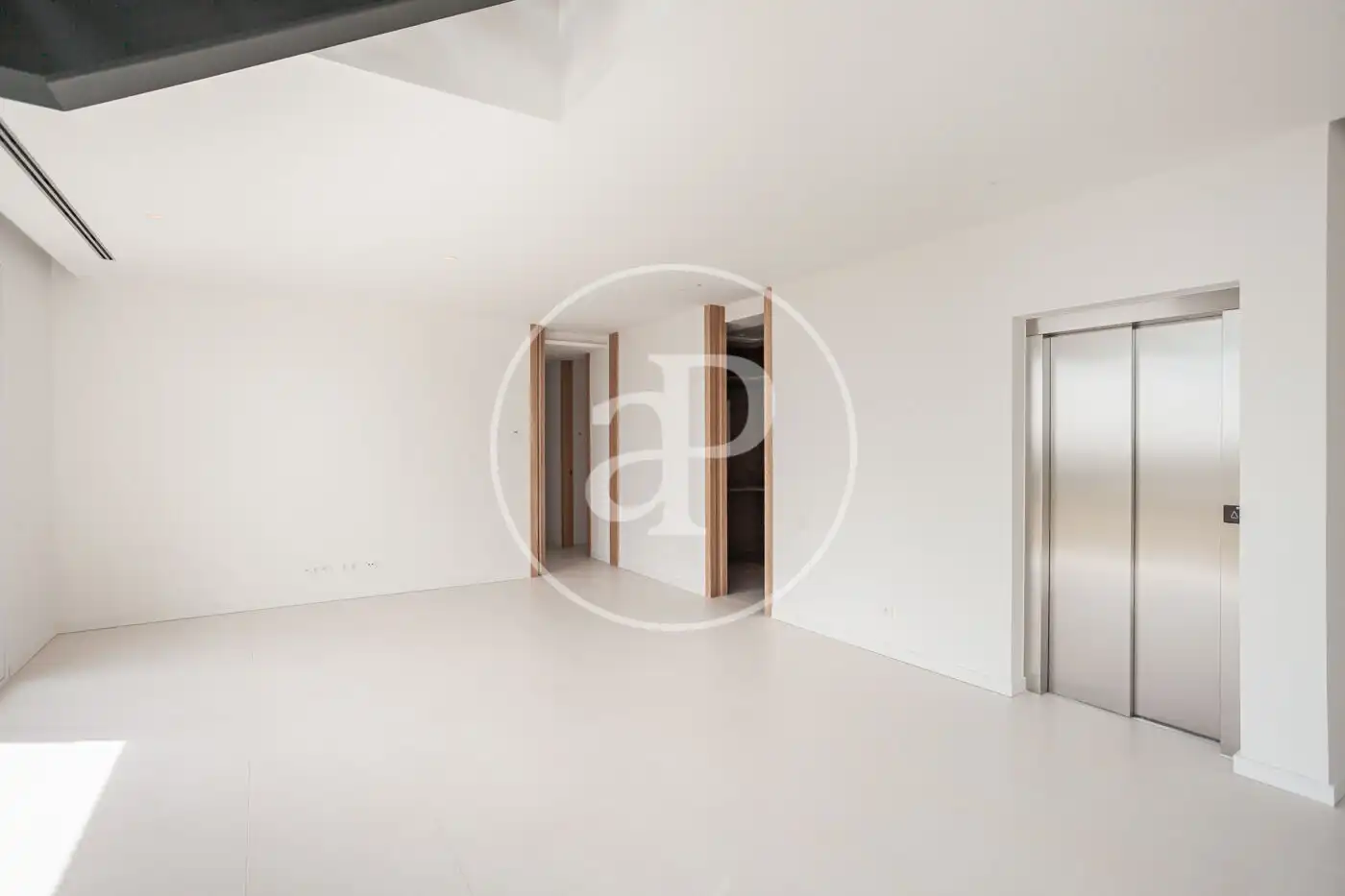 Flat for rent in Pozuelo de Alarcón  with Air Conditioner, Heating and Private garden