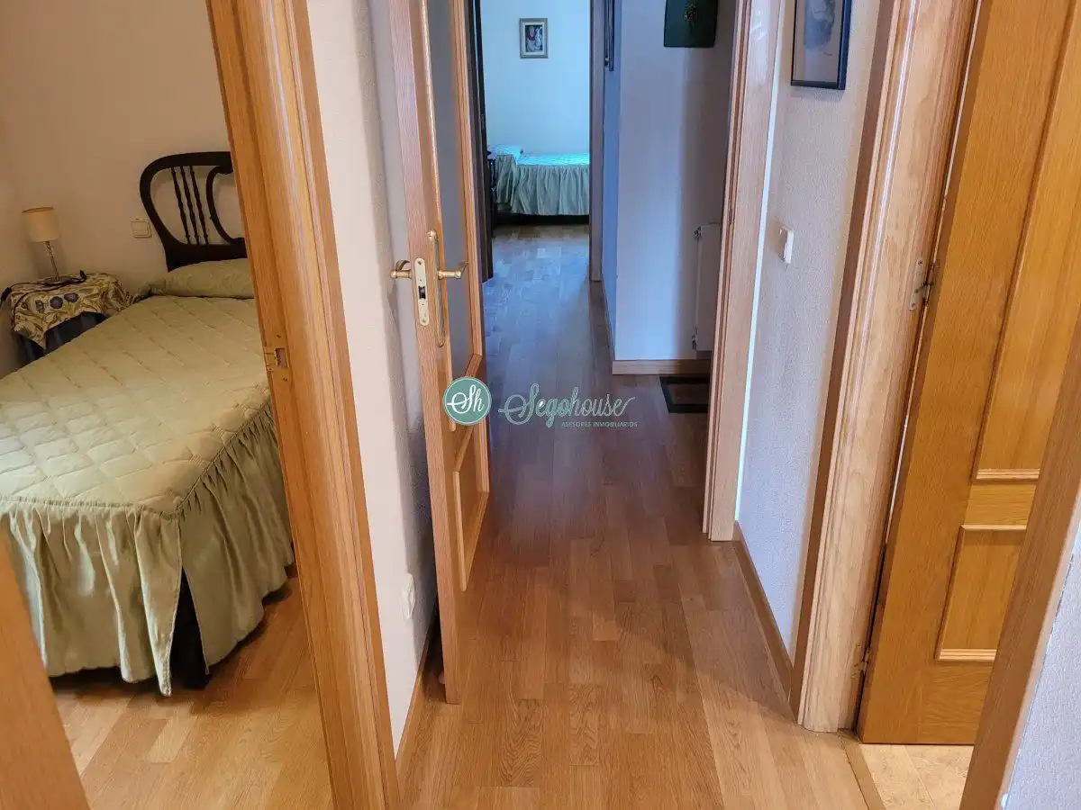 Flat for sale in Palazuelos de Eresma  with Heating, Storage room and Community pool