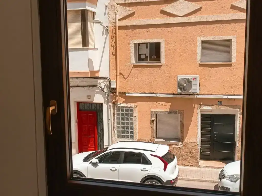 Exterior view of Flat for share in Gandia  with Air Conditioner and Furnished