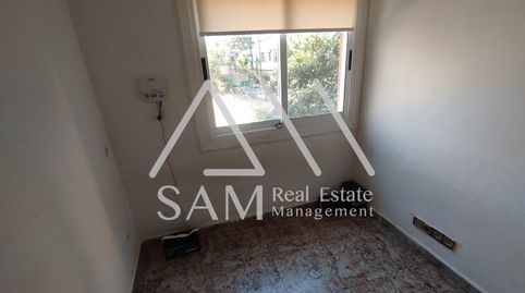 Foto 4 de Planta baja en venta en La Salut, Badalona