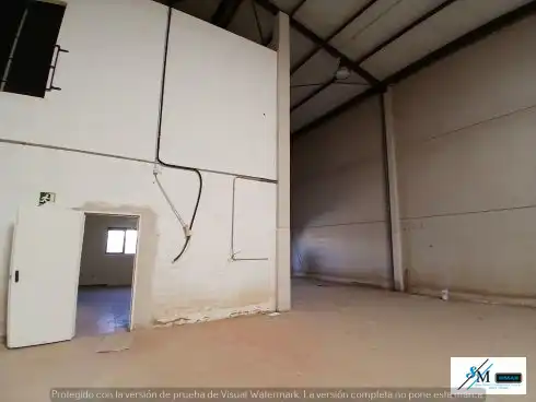 Fabrikhallen zur Miete in Calle Insula de Barataria, Santa María de Benquerencia
