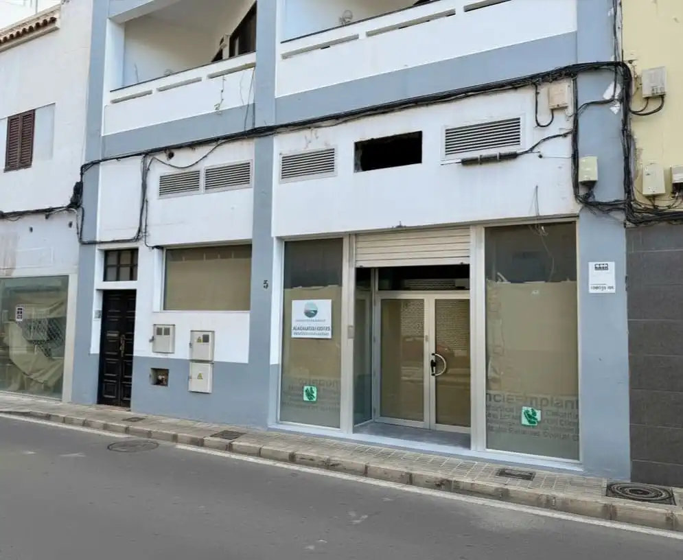 Außenansicht von Geschaftsraum zur Miete in Arrecife