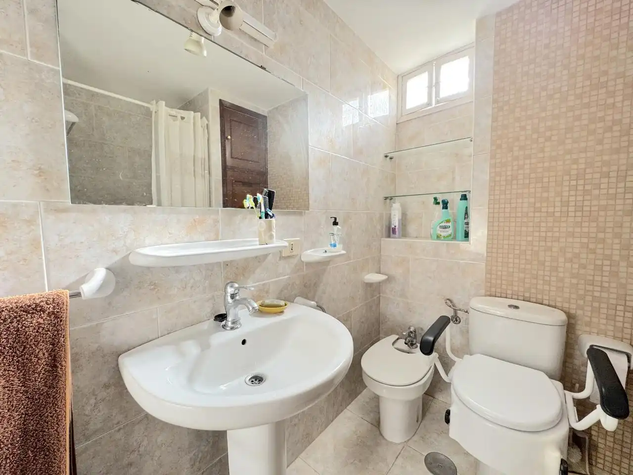 Badezimmer von Dachboden zum Verkauf in Puerto de la Cruz