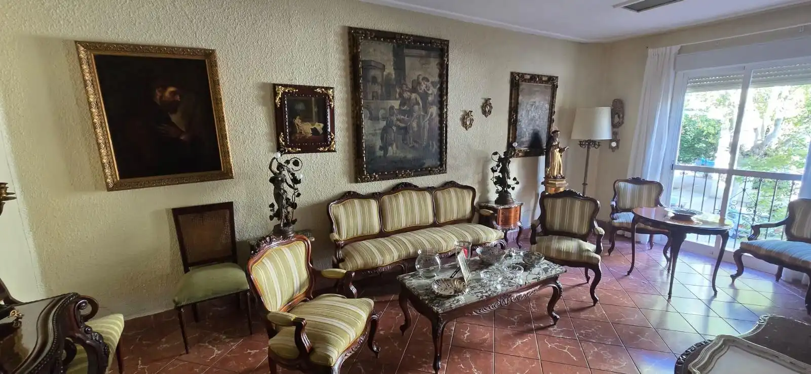 Living room of Flat for sale in Sevilla  with Air Conditioner, Terrace and Storage room