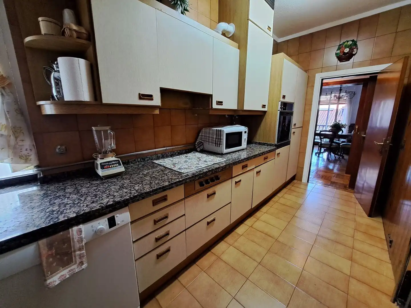 Küche von Wohnung zum Verkauf in Gijón  mit Heizung, Terrasse und Schwimmbad