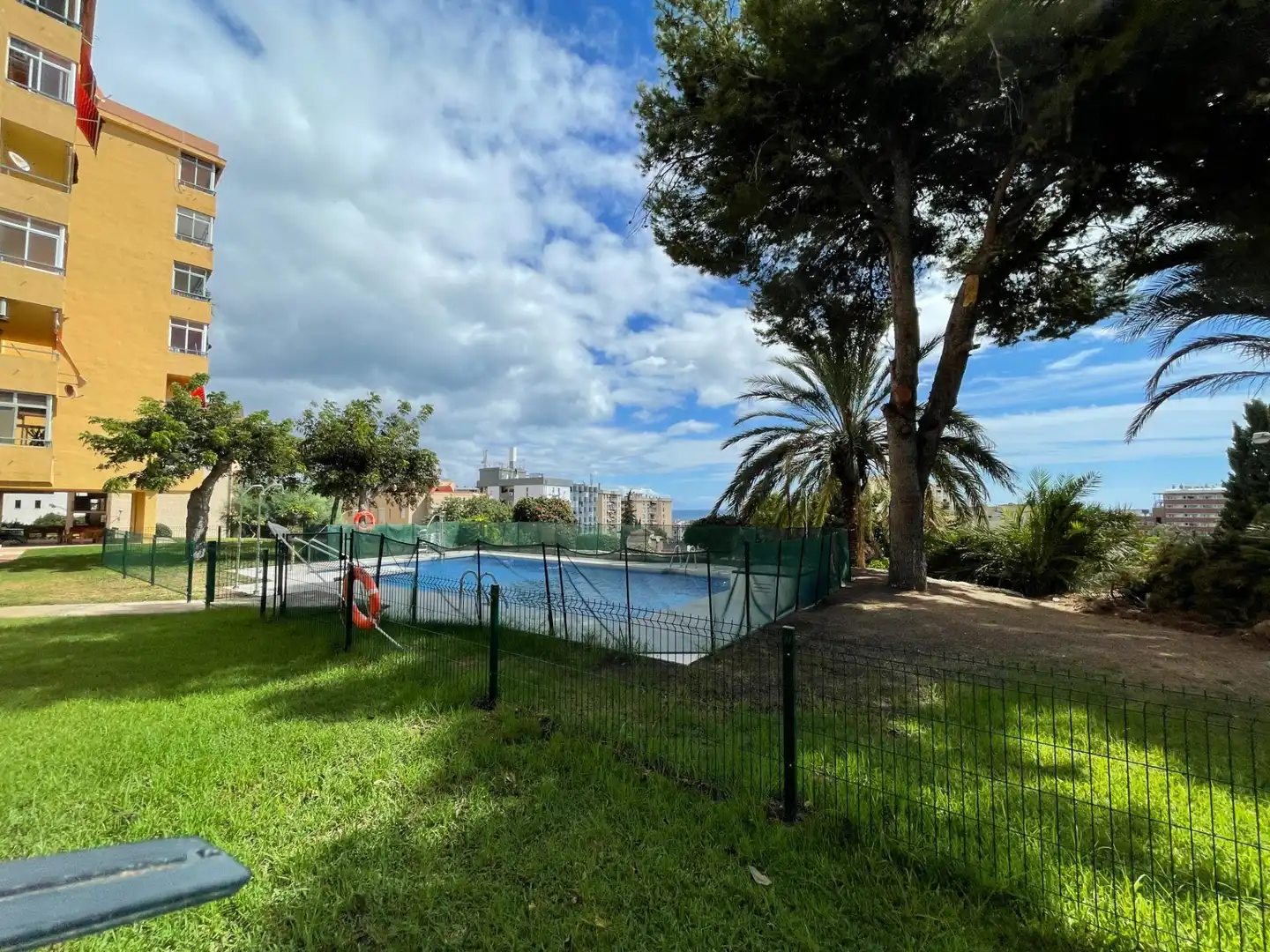 Schwimmbecken von Wohnung zum Verkauf in Torremolinos mit Terrasse, Möbliert und Gemeinschaftspool