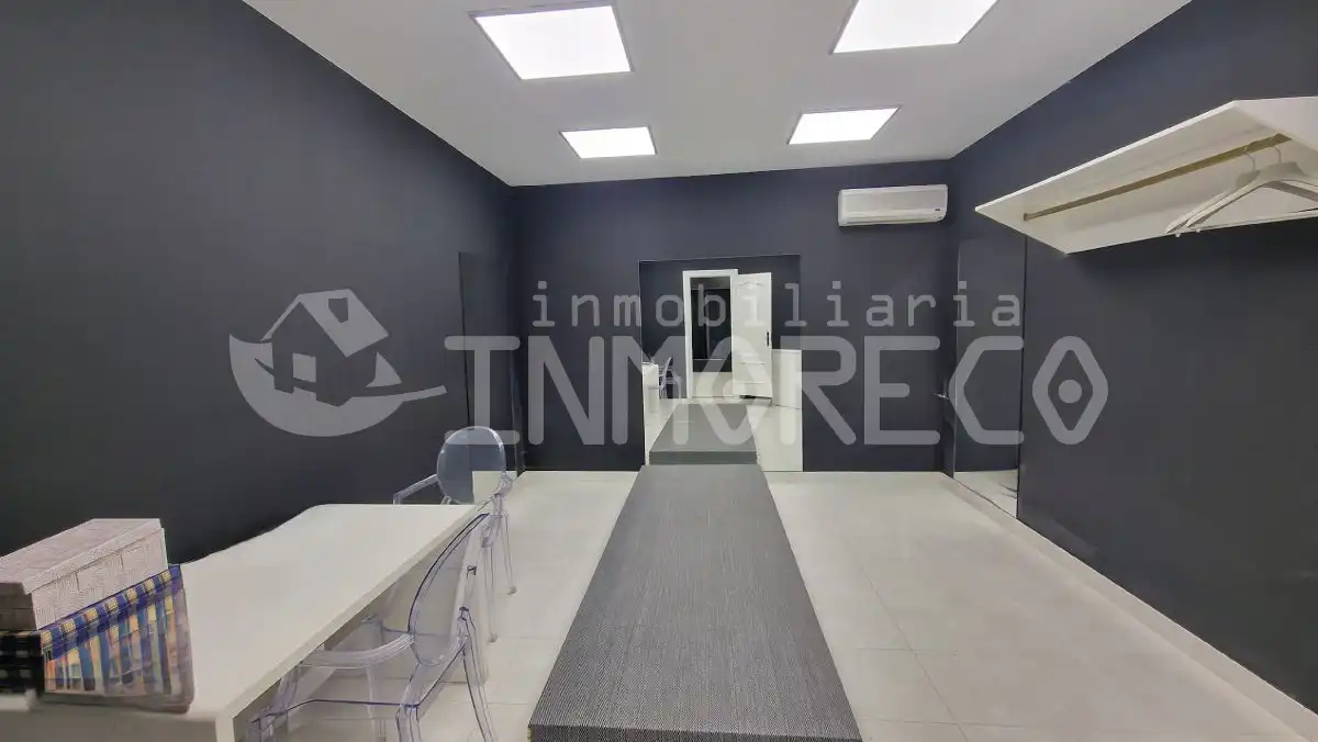 Local commercial à louer à Inmobiliaria - Barreda, imagen 9