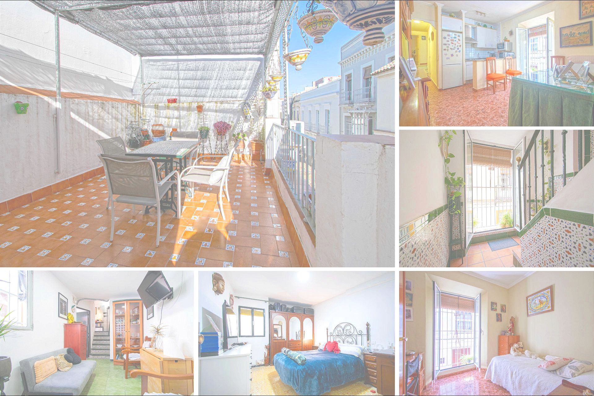 Vista exterior de Edifici en venda en  Sevilla Capital