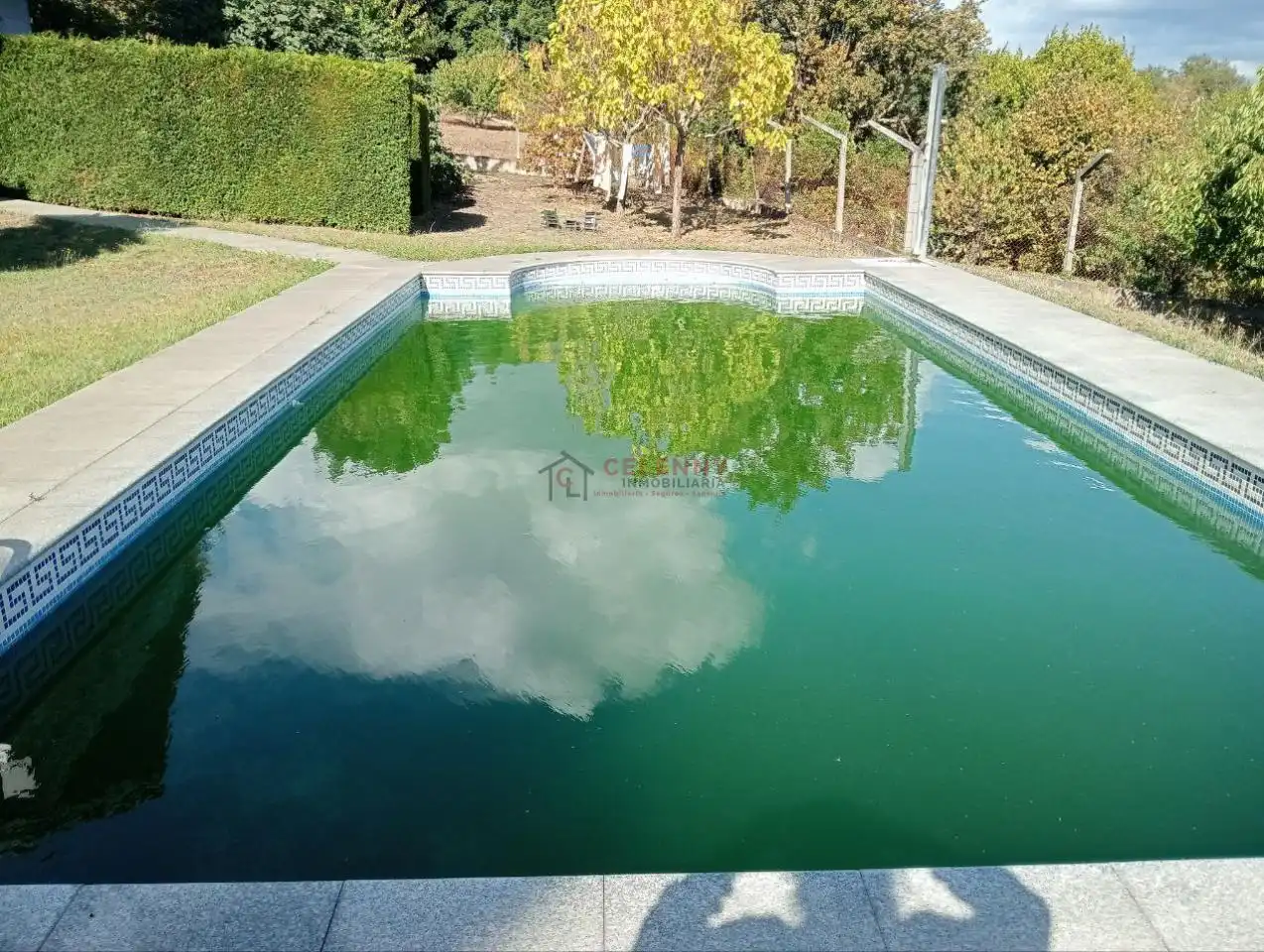 Swimming pool of Houses for sale in Toén  with Heating, Private garden and Terrace