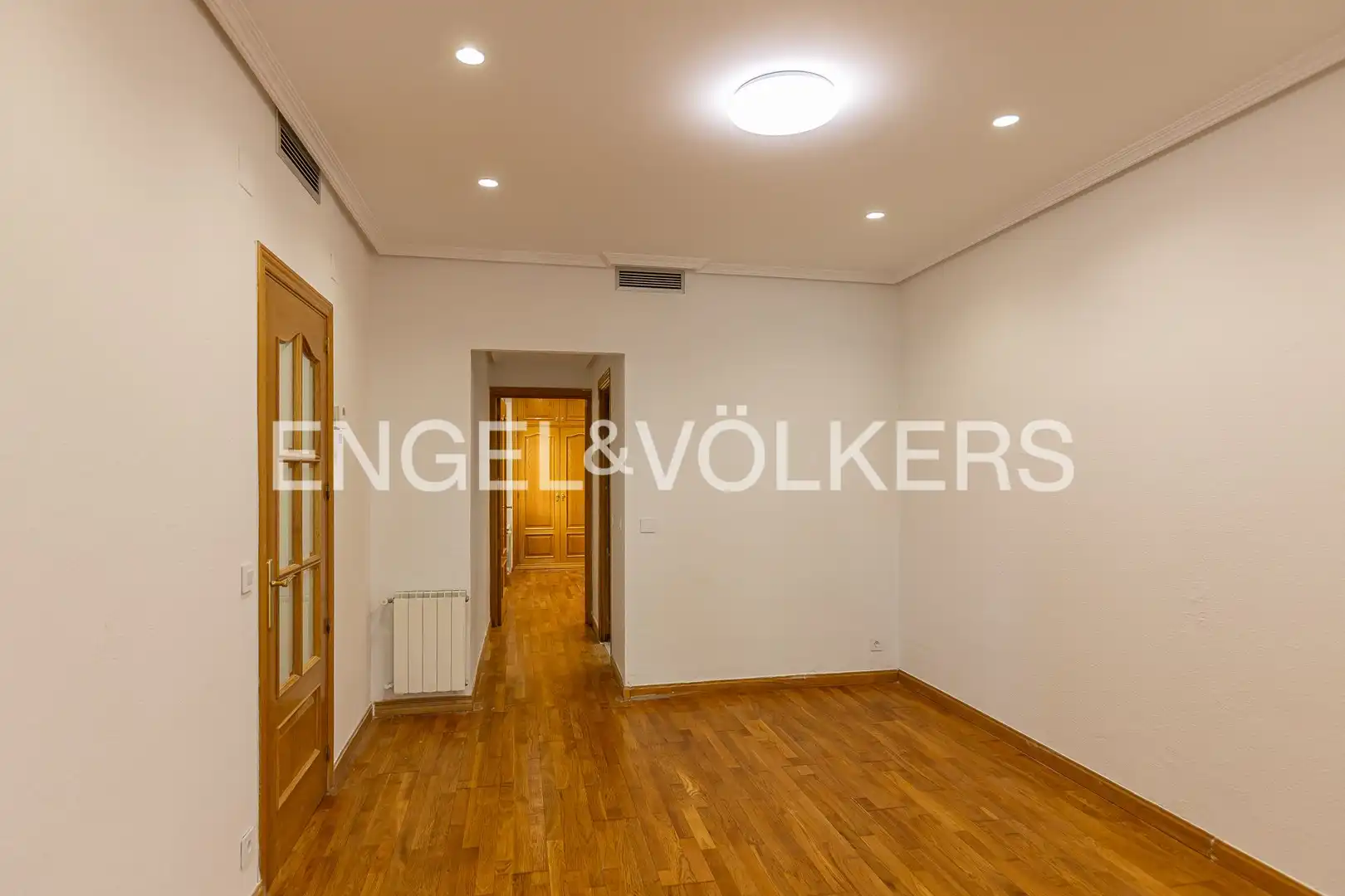 Dining room of Flat for rent in Madrid  with Heating
