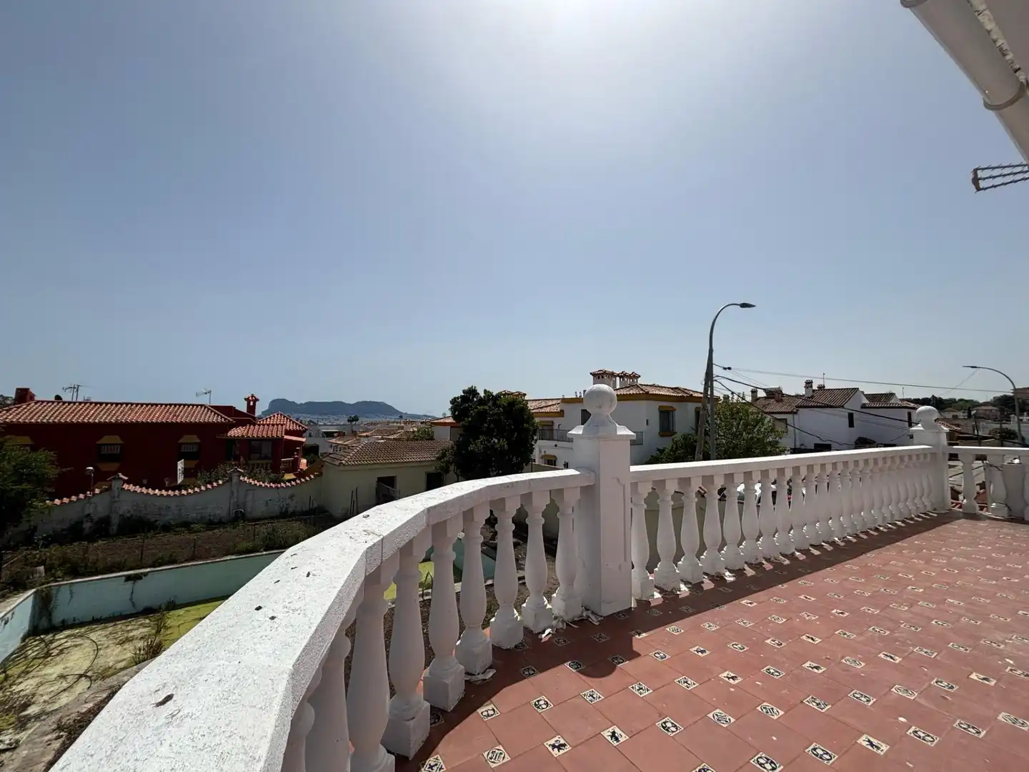 Vista exterior de Casa o chalet en venta en Algeciras con Jardín privado y Piscina