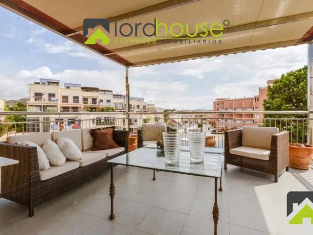 Casa-chalet en Venta en Calle Cotopaxi en Calabardina