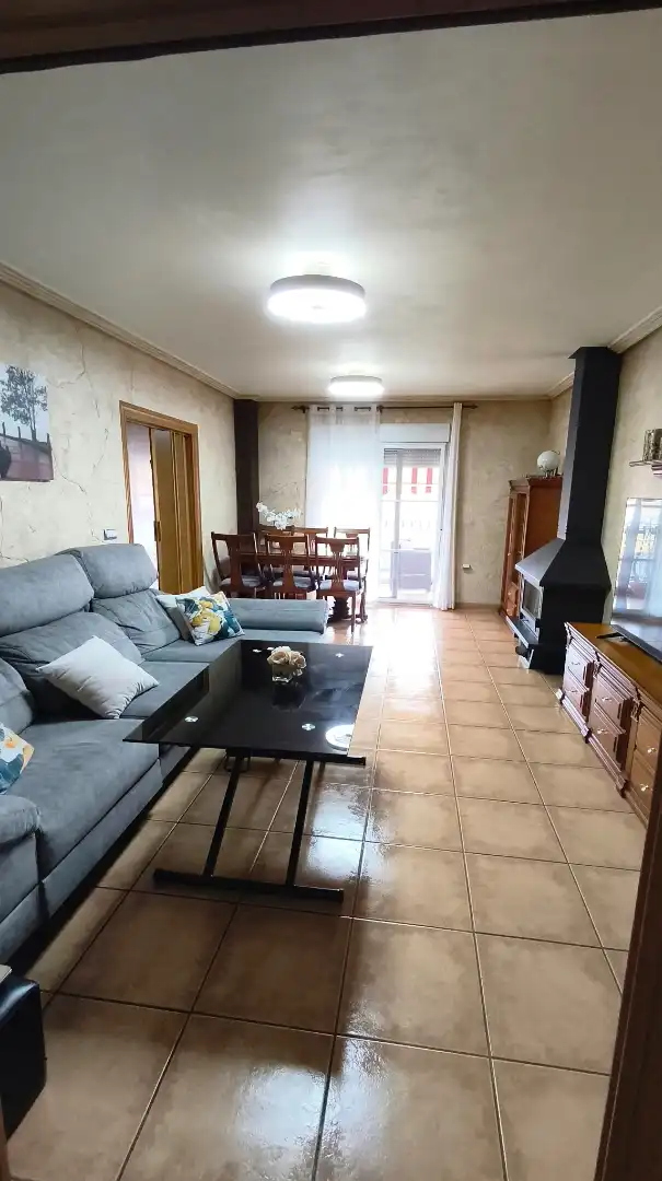 Flat with terrace for sale in Calle Oscar Espla, imagen 3