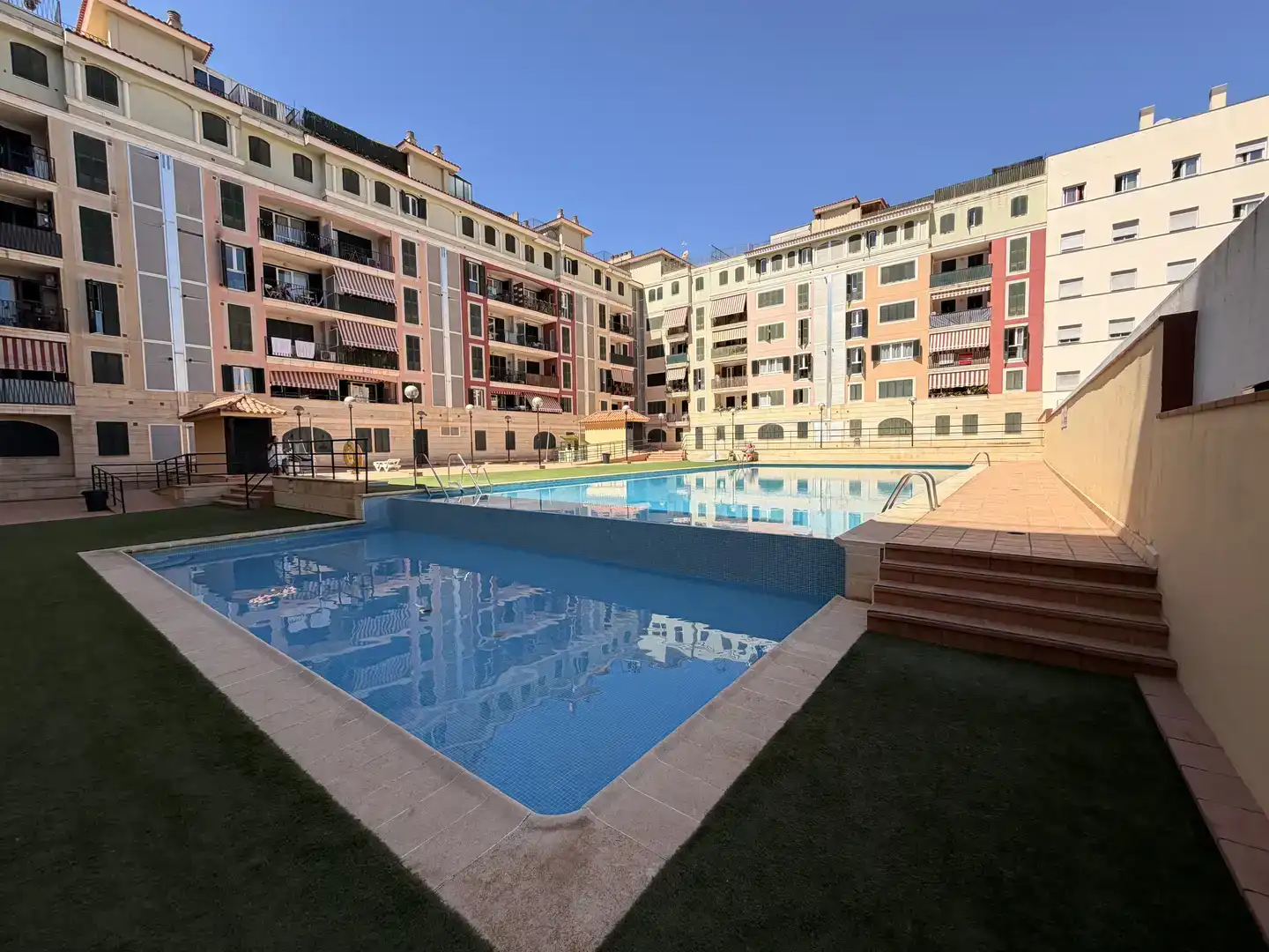 Piscina de Pis en venda en  Palma de Mallorca amb Piscina i Balcó