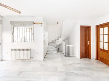 Maison mitoyenne à vendre à Calle Violeta 51