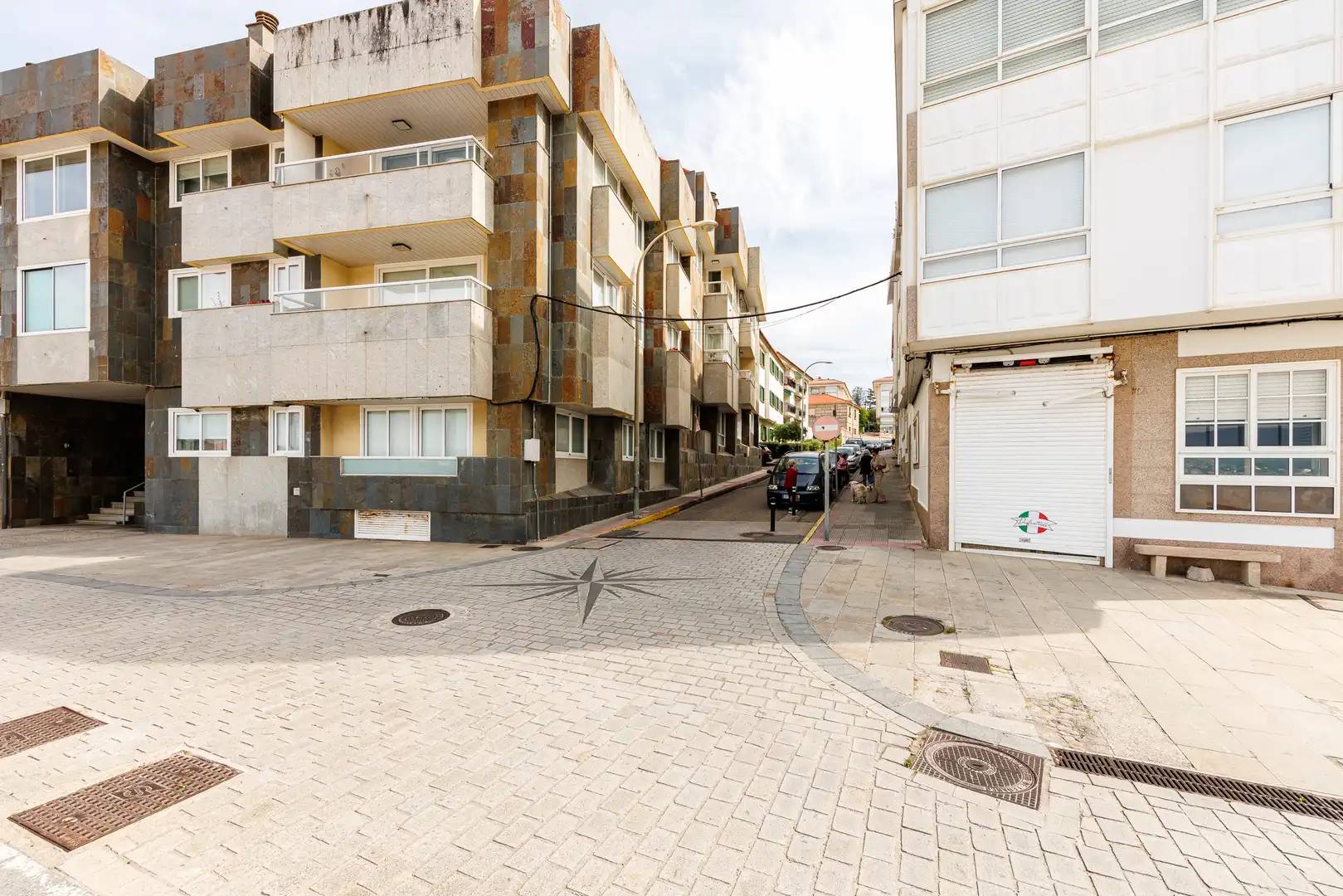 Vista exterior de Dúplex en venda en Nigrán amb Calefacció, Terrassa i Traster