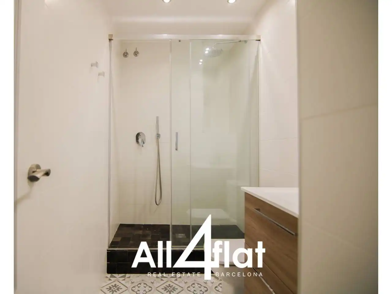 Wohnung zur Miete in Calle Nou de la Rambla, El Raval