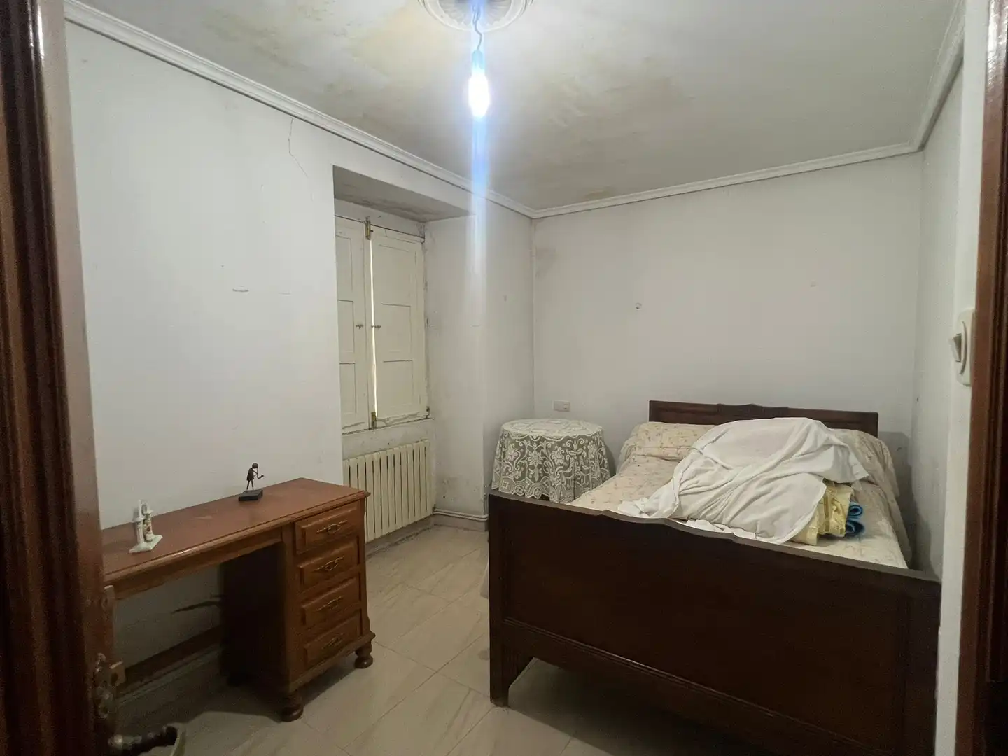 Schlafzimmer von Geschaftsraum zum Verkauf in Narón mit Heizung, Terrasse und Möbliert