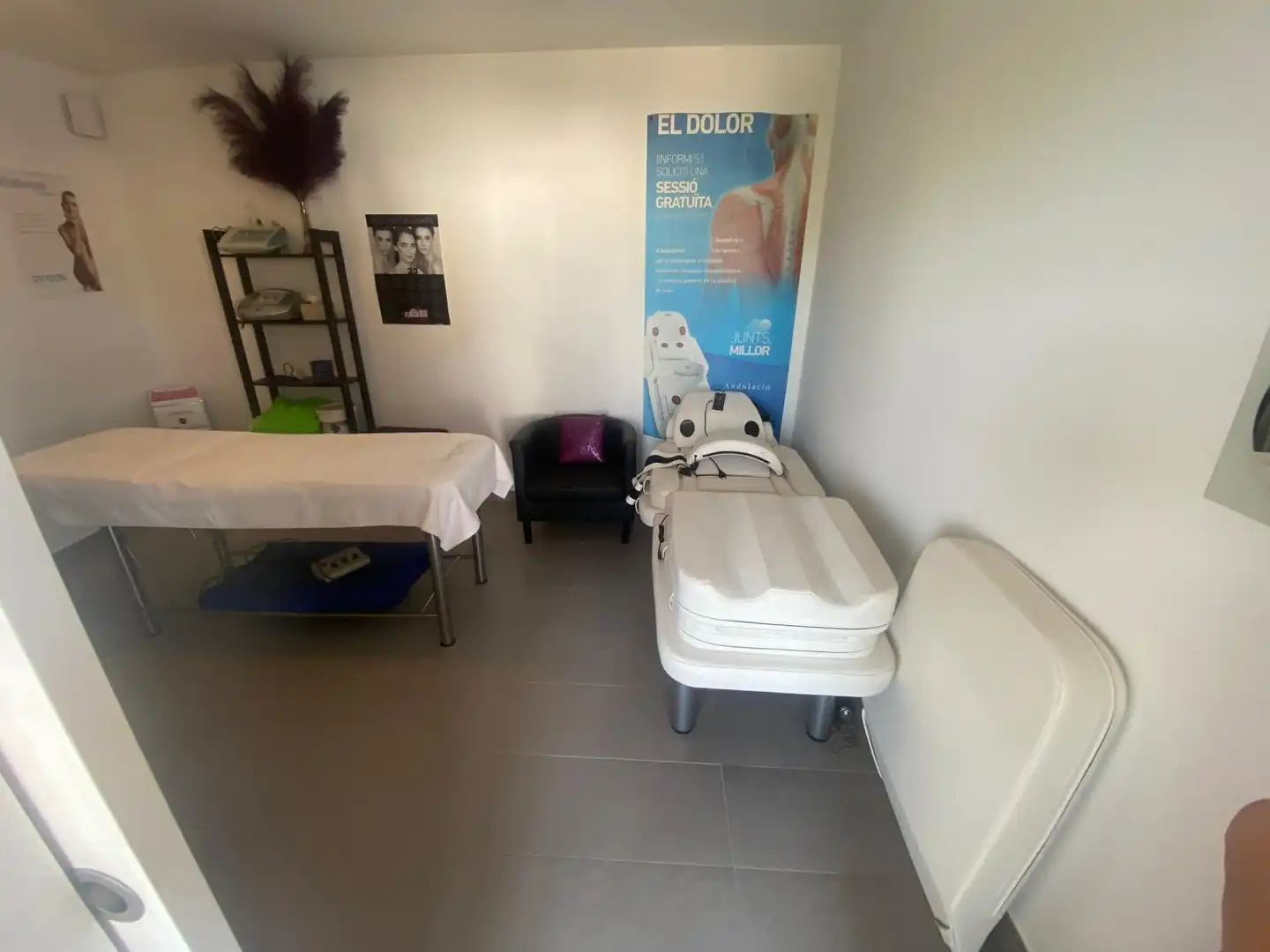 Habitación de Local en traspaso en Olot con Aire acondicionado, Calefacción y Amueblado