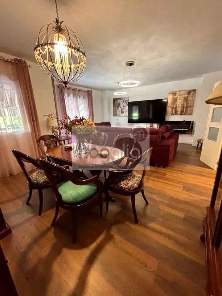 Esszimmer von Wohnung zum Verkauf in Sevilla mit Klimaanlage, Terrasse und Gemeinschaftspool