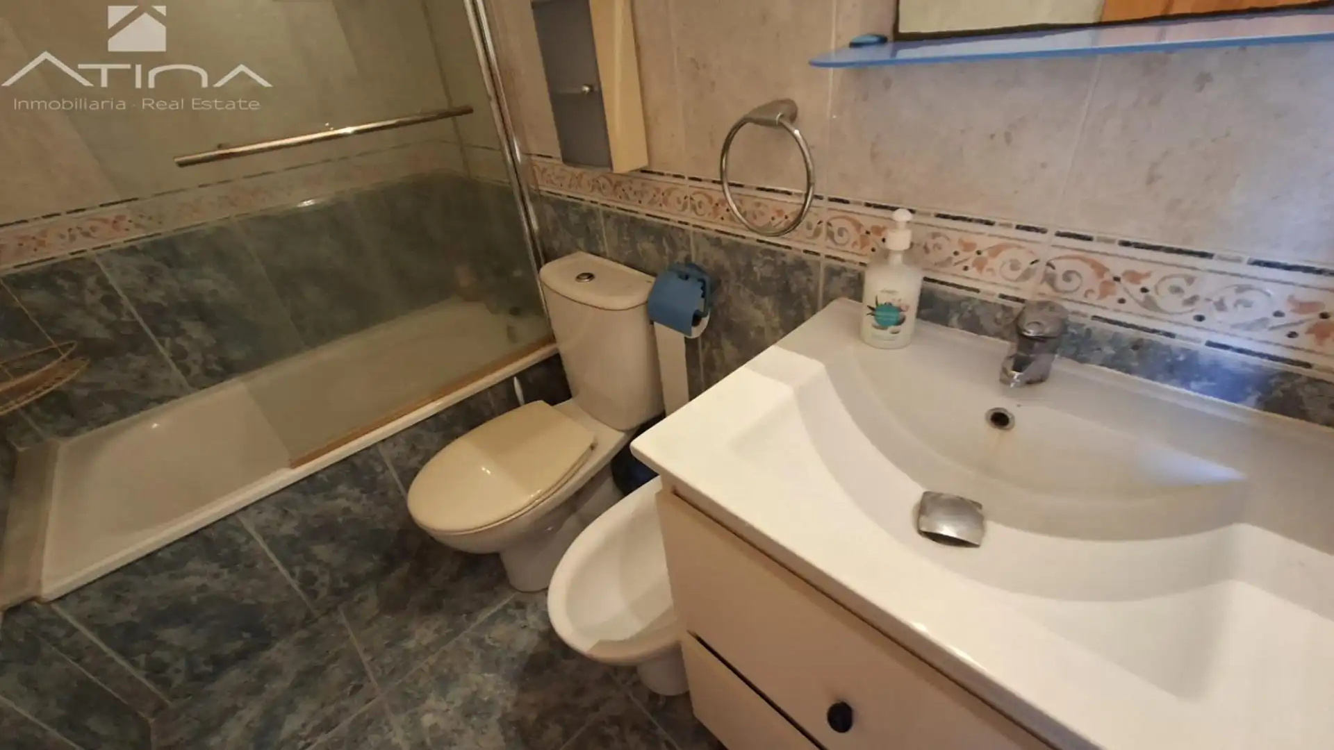 Baño de Apartamento en venta en Daimús con Aire acondicionado, Calefacción y Terraza