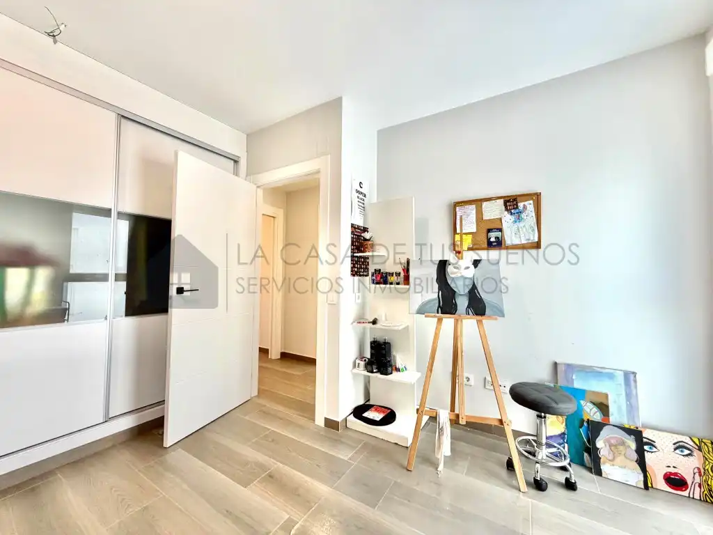 Piso en venta en Calle Azorin, El Mercado - Plaza de Toros