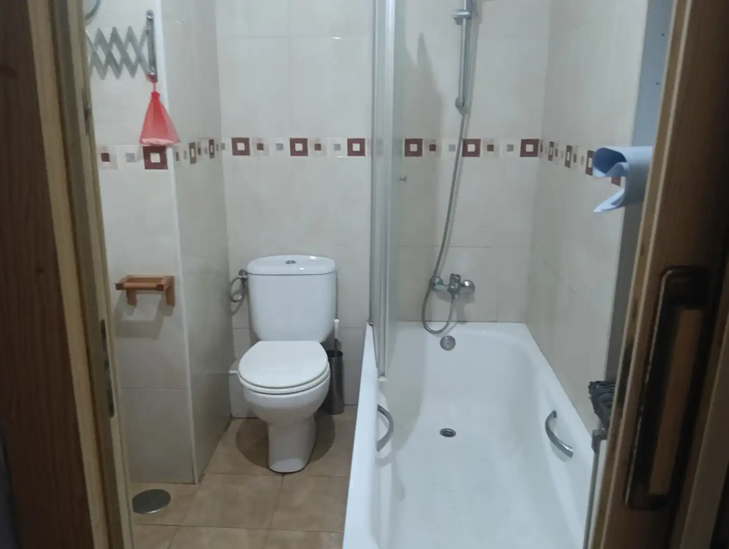 Badezimmer von Wohnung zum Verkauf in Málaga mit Klimaanlage, Terrasse und Möbliert