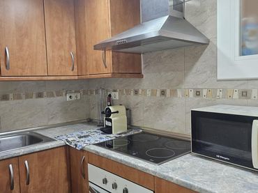 Bajo en venta en Carrer Carrer Font de la Barona