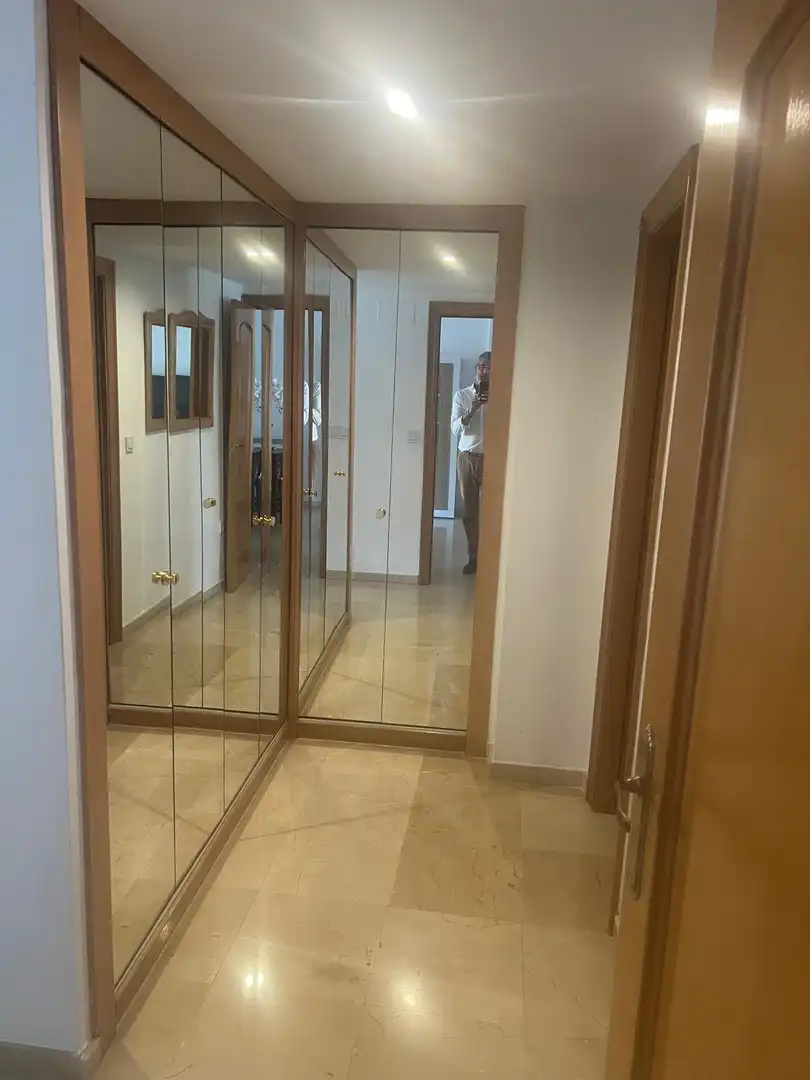 Apartamento de alquiler en Marbella con Aire acondicionado, Terraza y Trastero