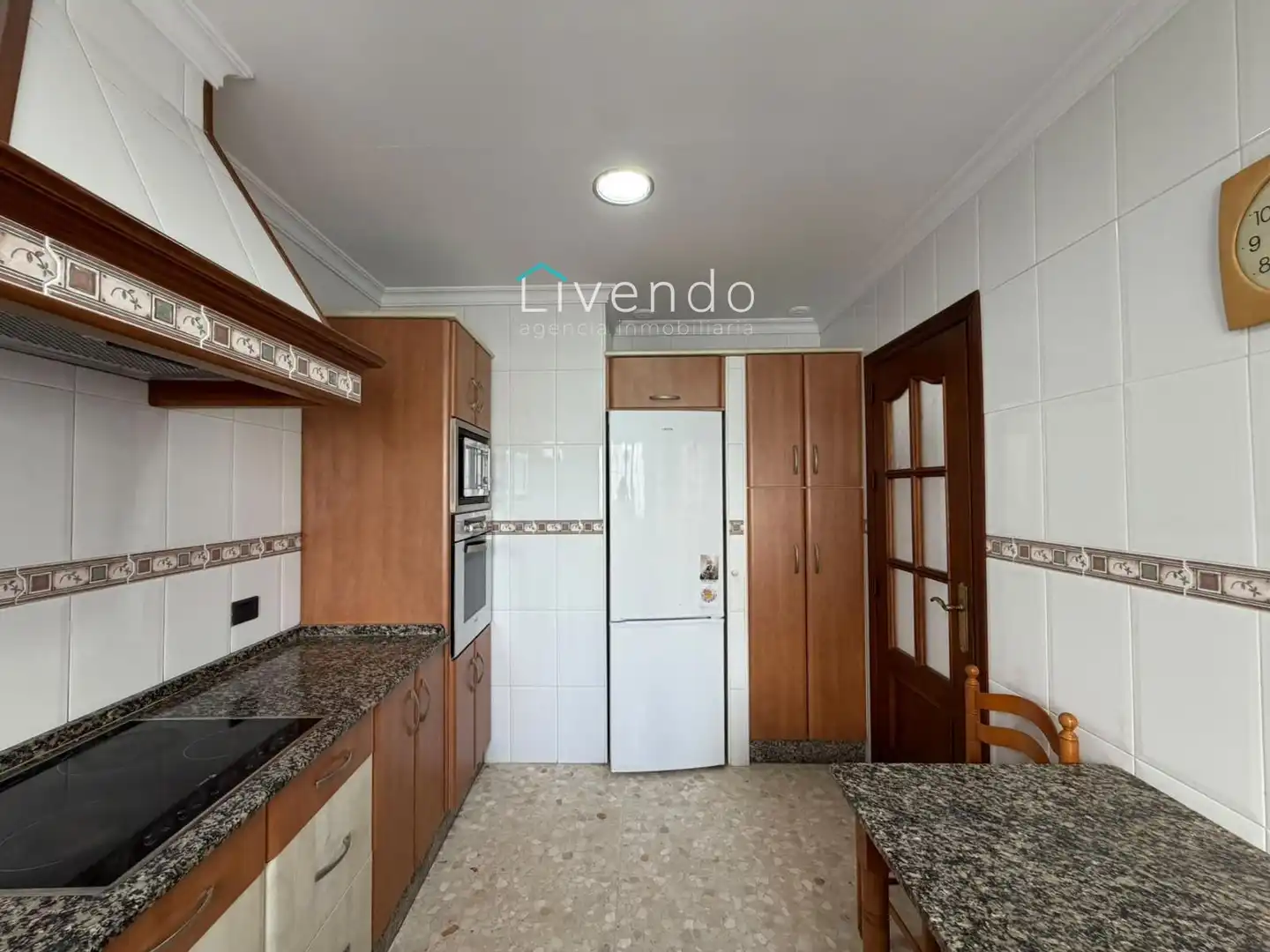 Cuina de Casa o xalet en venda en Vejer de la Frontera amb Terrassa, Traster i Moblat