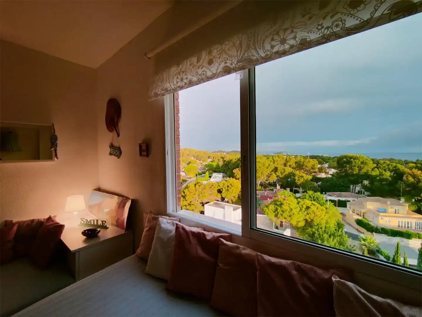 Bedroom of Apartments for rent in Las Rotas / Les Rotes